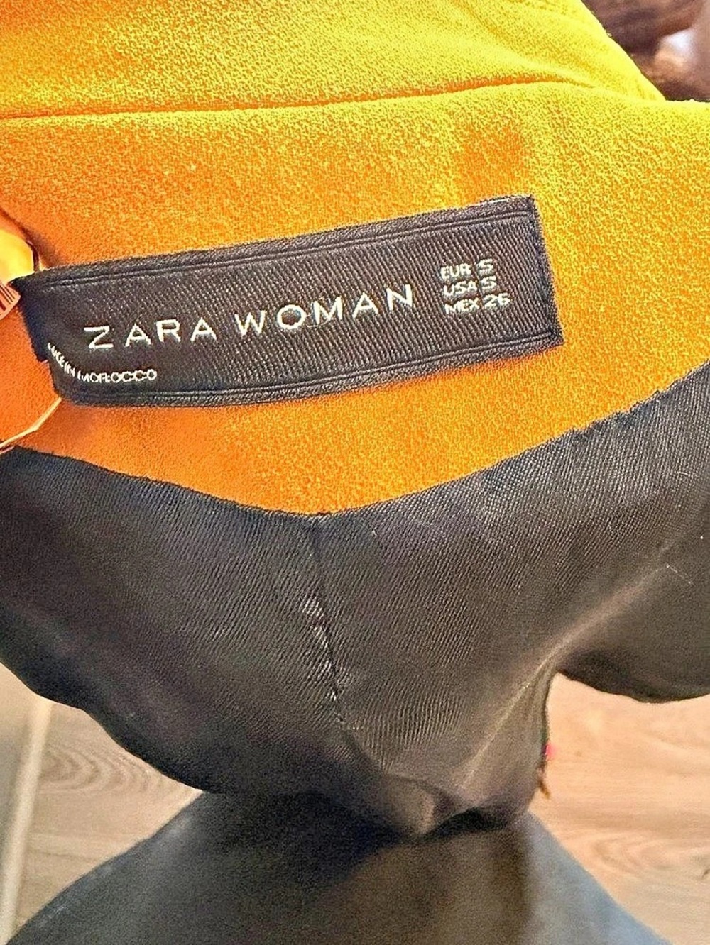 Zara Double-Breasted Pantsuit in yellow Size Medium NWT - Picture 4 of 11
